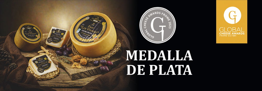 Medalla de Plata en los Global Cheese Awards celebrados en Septiembre de 2025 para el Queso de Oveja de leche cruda curado Etiqueta Negra Pago 