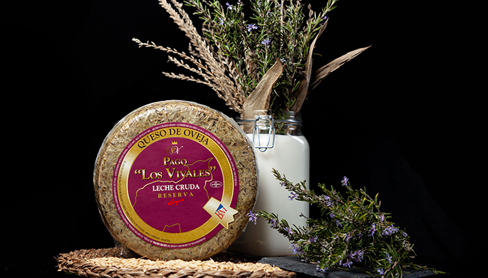 Queso de Oveja Reserva Pago "Los Vivales" al romero